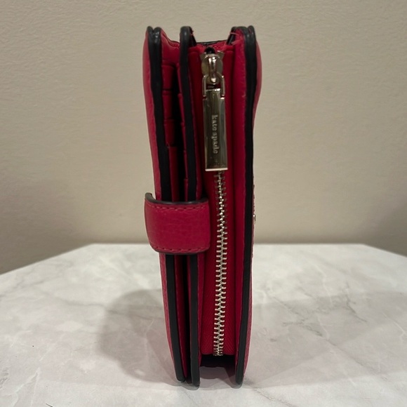🔥NWOT Kate Spade Vibrant Pink Clutch🔥 - Picture 3 of 7
